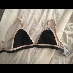 Forever 21 Bikini Top Size Small